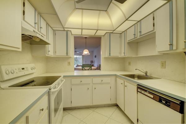 Bridgeview, 5178 Privet Pl #A, Delray Beach, Florida 33484, image 3