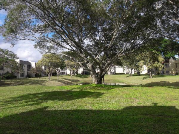 Lago Del Rey, 2929 Zorno Way #106, Delray Beach, Florida 33445, image 1
