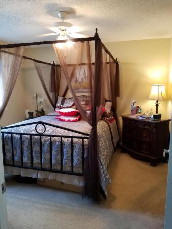 Grand View At Crestwood, 300 Crestwood Ct N #303, Royal Palm Beach, Florida 33411, image 3