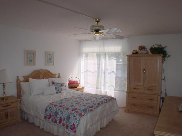Boca Bayou, 18 Royal Palm Way #1050, Boca Raton, Florida 33432, image 1