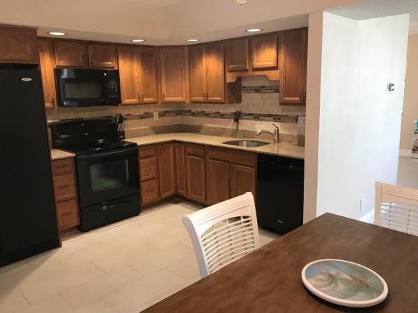 Cypress At Las Verdes, 5370 Las Verdes Cir #319, Delray Beach, Florida 33484, image 1