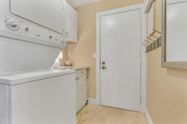 La Cristal At Crystal Pointe, 2520 La Cristal Cir, Palm Beach Gardens, Florida 33410, image 1