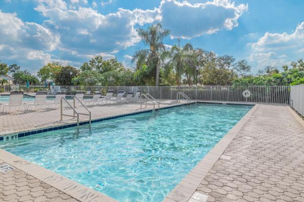 Sun Terrace At The Lakes, 1255 NW Sun Terrace Cir #7a, Port St. Lucie, Florida 34986, image 2