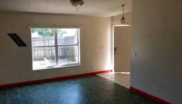 Villamara Place, 718 Maple Ave, Fort Pierce, Florida 34982, image 3