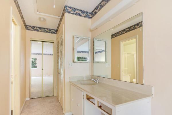 Boca Lakes, 8565 Bella Vista Dr, Boca Raton, Florida 33433, image 2