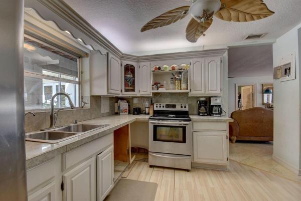 Palm Beach Shores Residential, 315 Inlet Way, Palm Beach Shores, Florida 33404, image 1