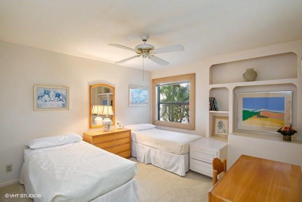 Trader's Crossing North At Jonathan's Landing, 16623 Traders Xing N #132, Jupiter, Florida 33477, image 1