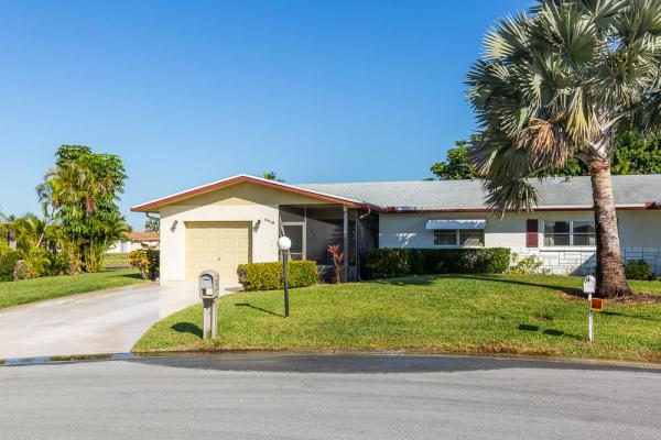 Delray Villas 4 & 5, 6416 Lasalle Dr, Delray Beach, Florida 33484, image 1