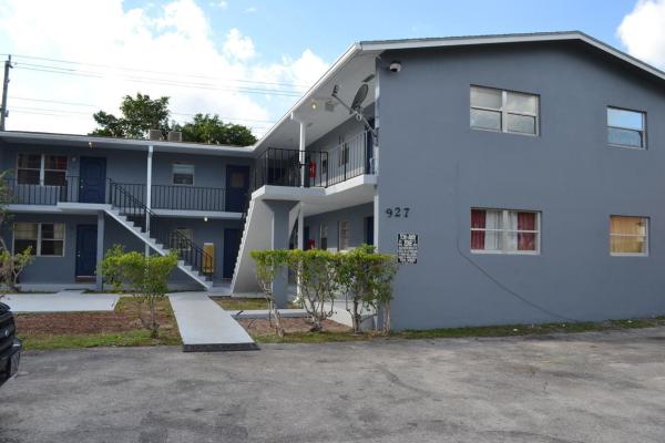 Lakeview Heights, 927 S Pine St, Lake Worth Beach, Florida 33460, image 3