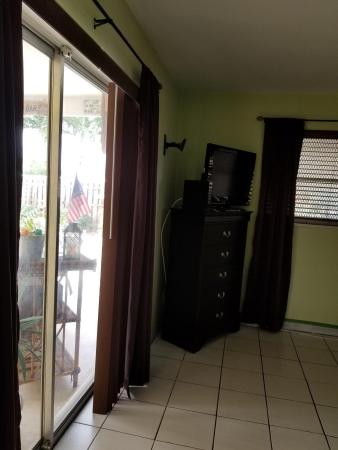 Lake Osborne Hills, 1505 Hillcrest Dr, Lake Worth Beach, Florida 33461, image 2
