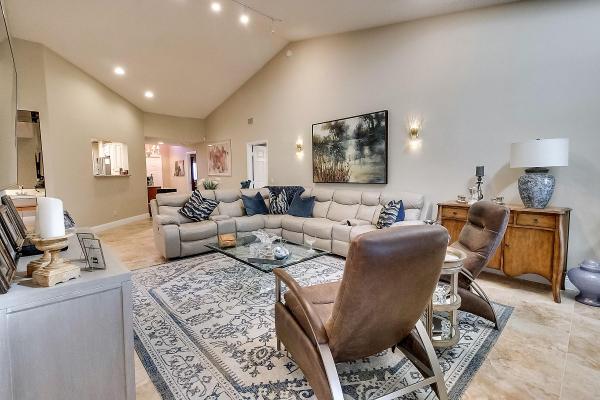 Versailles Court At The Fountains Country Club, 4725 Fountains Dr S, Lake Worth, Florida 33467, image 1