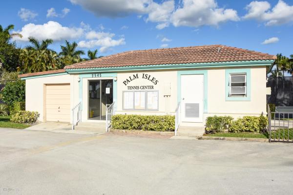 Palm Isles, 9998 Seacrest Cir #A, Boynton Beach, Florida 33437, image 2