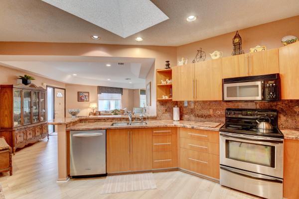 Palm Isles, 9998 Seacrest Cir #A, Boynton Beach, Florida 33437, image 1