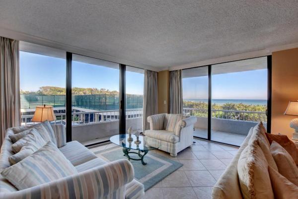Water Glades, 5540 N Ocean Dr #1C, Riviera Beach, Florida 33404, image 2