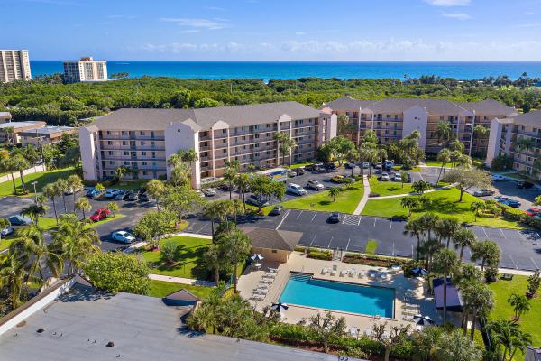 Jupiter Bay East, 275 Palm Ave #A208, Jupiter, Florida 33477, image 3