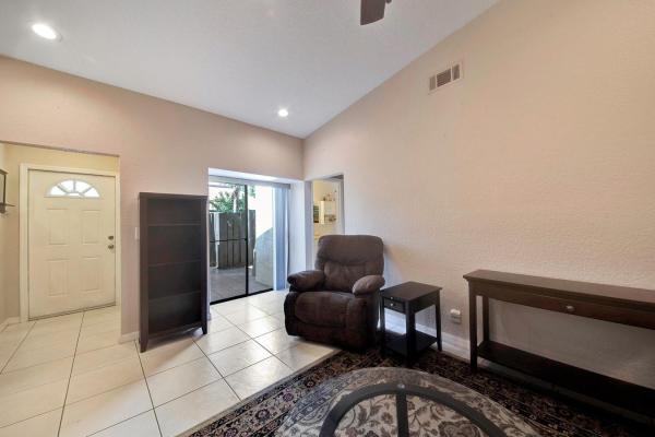 Waterview Estates, 1602 W Waterview Cir, Palm Springs, Florida 33461, image 2