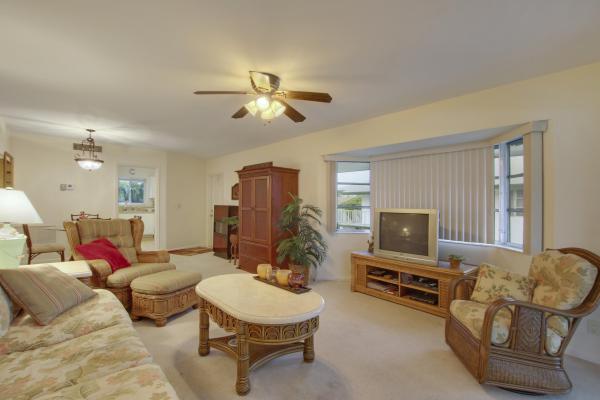 Tequesta Garden, 2 Garden St #208M, Tequesta, Florida 33469, image 1