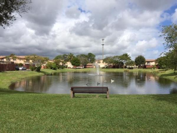 Countryside Townhomes, 4222 N Landar Dr, Lake Worth, Florida 33463, image 1