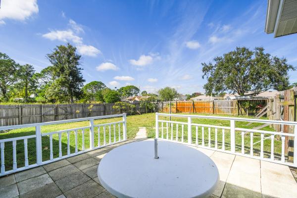 Riverview, 391 SW Duval Ave, Port St. Lucie, Florida 34983, image 2