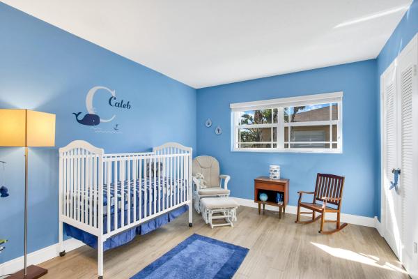 Floral Park Lantana, 2717 Cambridge Rd, Lake Worth, Florida 33462, image 1