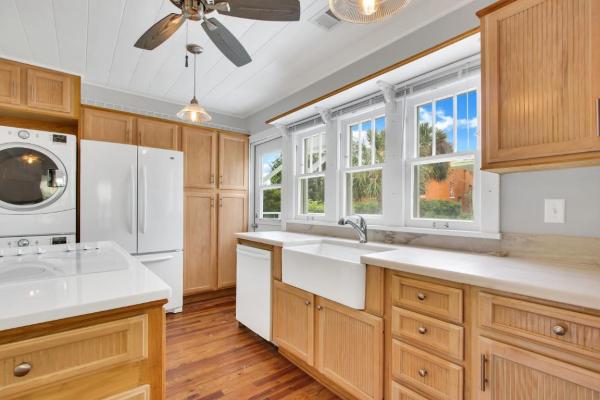 Grandview Heights, 1713 Florida Ave, West Palm Beach, Florida 33401, image 2