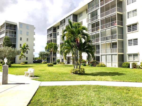 Point East, 3020 Marcos Dr #S410, Aventura, Florida 33160, image 1