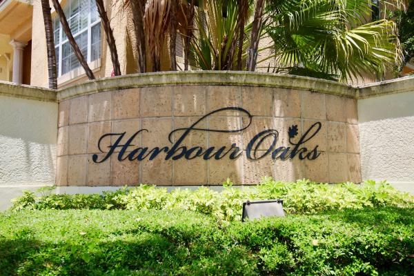 Harbour Oaks, 11852 Valencia Gardens Ave, Palm Beach Gardens, Florida 33410, image 3