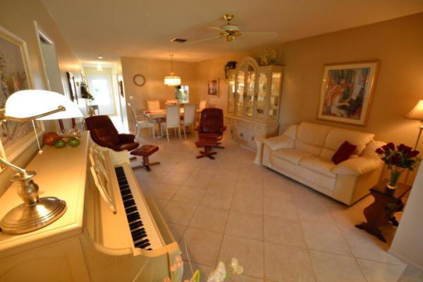 Gately At Cresthaven Townhomes, 2638 Gately Dr E #89, West Palm Beach, Florida 33415, image 2