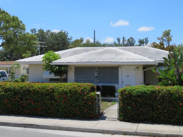 Lake Worth Town, 831 S N St, Lake Worth Beach, Florida 33460, image 1