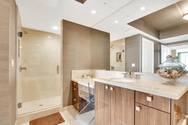 The Plaza At Oceanside, 1 N Ocean Blvd #1504, Pompano Beach, Florida 33062, image 1