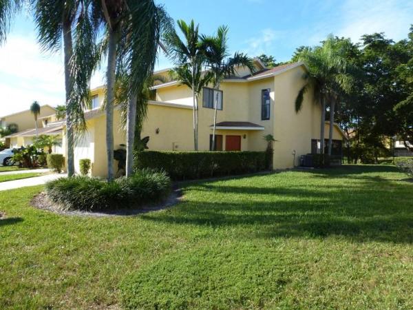 Woodbridge Lakes, 1601 Woodbridge Lakes Cir, West Palm Beach, Florida 33406, image 3