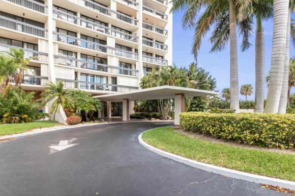 Washington Tower, 2000 Presidential Way #PH-2, West Palm Beach, Florida 33401, image 1