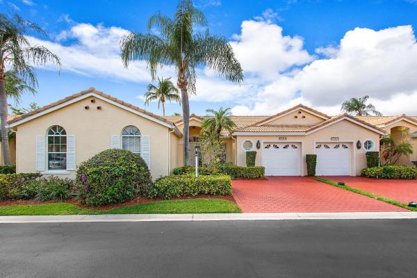 St Tropez Villas, 17251 Boca Club Blvd #4, Boca Raton, Florida 33487, image 2
