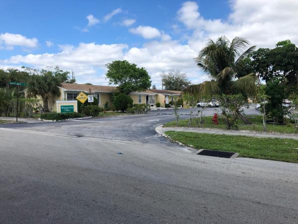 Marguerita Villas, 4677 Martha Louise Dr, West Palm Beach, Florida 33417, image 1