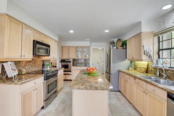 3424 Pine Haven Cir, Boca Raton, Florida 33431, image 1