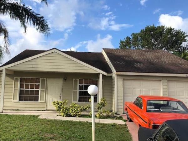 Countrywood, 7926 Ridgewood Dr, Lake Worth, Florida 33467, image 1