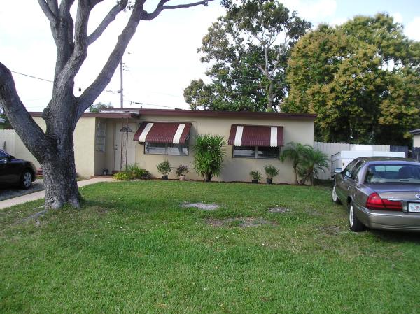 San Castle, 171 Tulip Tree Dr, Lake Worth, Florida 33462, image 1