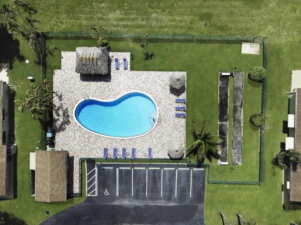 Chanteclair Villas, 1746 Palmland Dr, Boynton Beach, Florida 33436, image 1