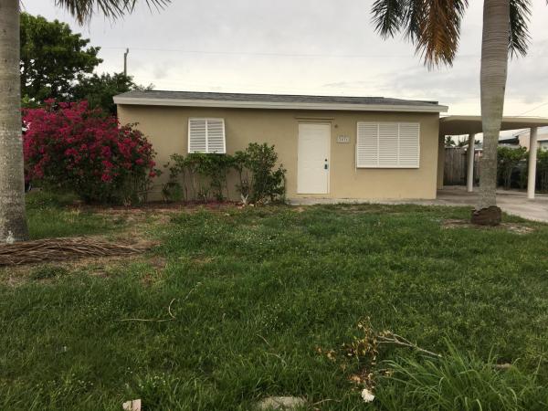 Englewood Manor, 3031 Buckley Ave, Lake Worth, Florida 33461, image 1