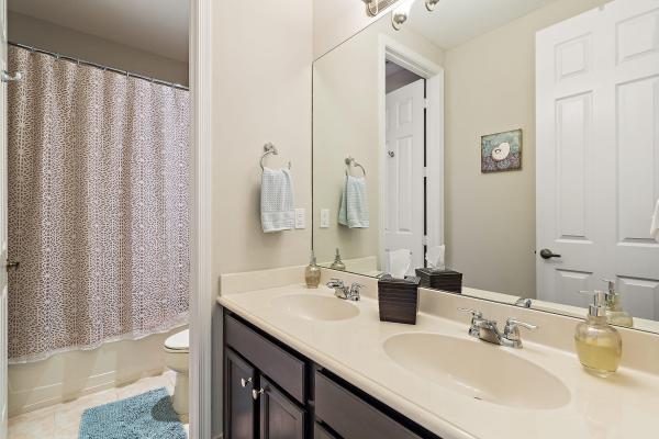 Hampton Cay, 5150 Hamilton Ct, Palm Beach Gardens, Florida 33418, image 1