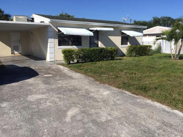 Englewood Manor, 3026 Vassallo Ave, Lake Worth, Florida 33461, image 1