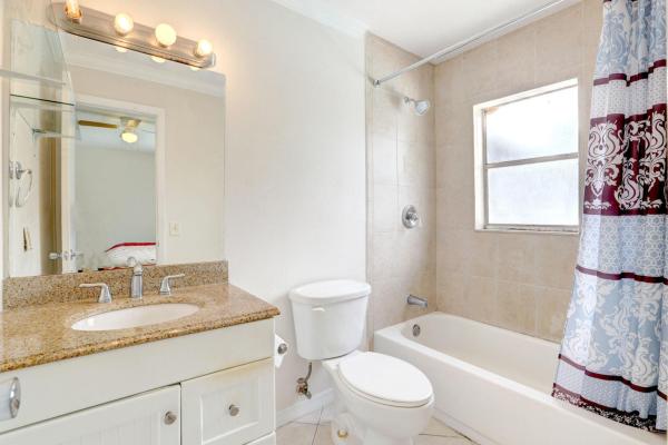 Brentwood Lakes, 6259 Hanna Ln, Lake Worth, Florida 33463, image 1