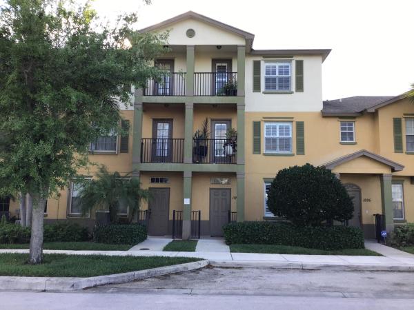 East Lake Village, 1890 SE Interlachen Dr, Port St. Lucie, Florida 34952, image 2
