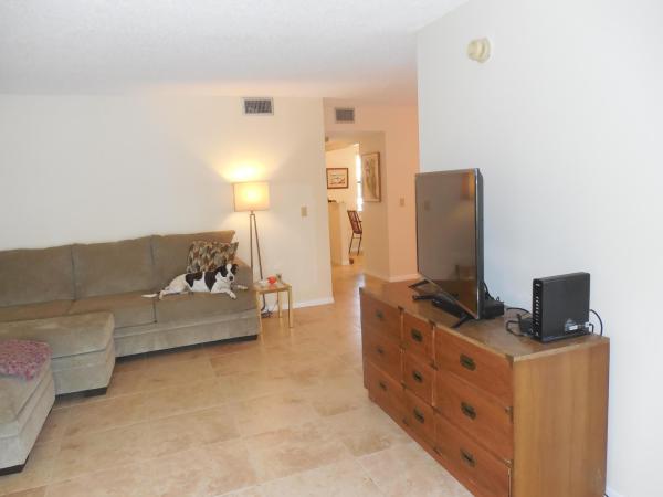 Golden Lakes Village, 130 Lake Nancy Dr #108, West Palm Beach, Florida 33411, image 2
