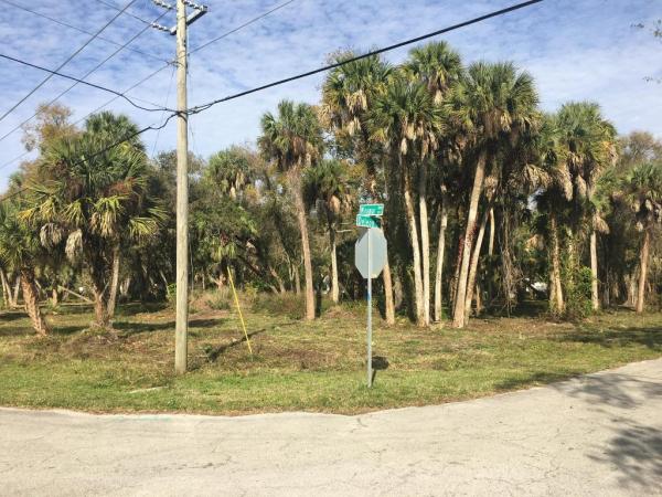 Lakewood Park, 5005 Deleon Ave, Fort Pierce, Florida 34950, image 1