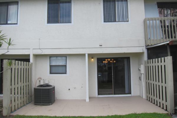 Canalakes, 3003 Poolside Dr, Greenacres, Florida 33463, image 2