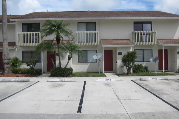 Canalakes, 3003 Poolside Dr, Greenacres, Florida 33463, image 3