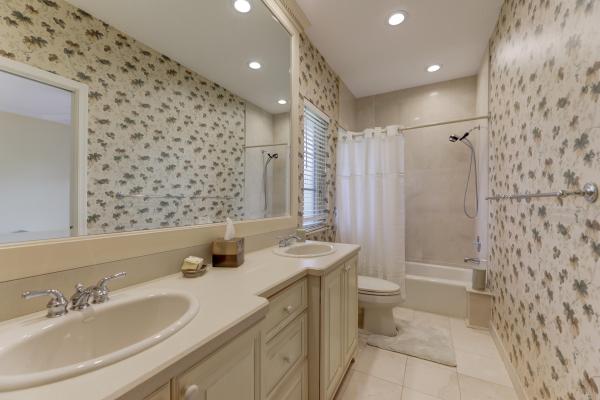 Pine Tree Golf Club, 10448 Saint Andrews Rd, Boynton Beach, Florida 33436, image 2