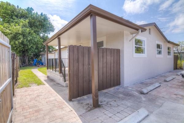 West Gate Estates, 2960 Chickamauga Ave, West Palm Beach, Florida 33409, image 3