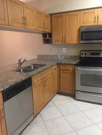 The Villas At Emerald Dunes, 6511 Emerald Dunes Dr #203, West Palm Beach, Florida 33411, image 3